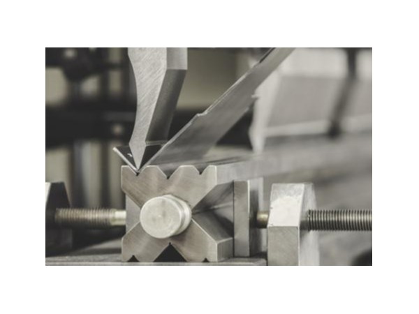 國外鈑金加工技術(shù)的3種輔助工具操作視頻演示 國外鈑金加工技術(shù)的3種輔助工具操作視頻演示