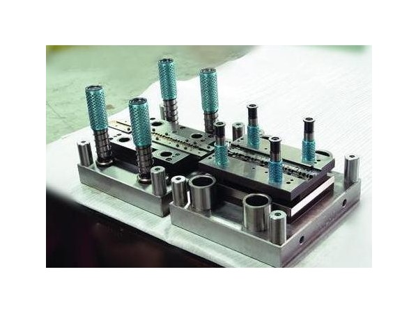 西鄉五金沖壓件加工廠，5個沖壓模具安裝技巧